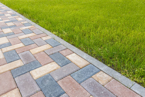 Best Driveway Paving Contractor  in Dunthpe, OR